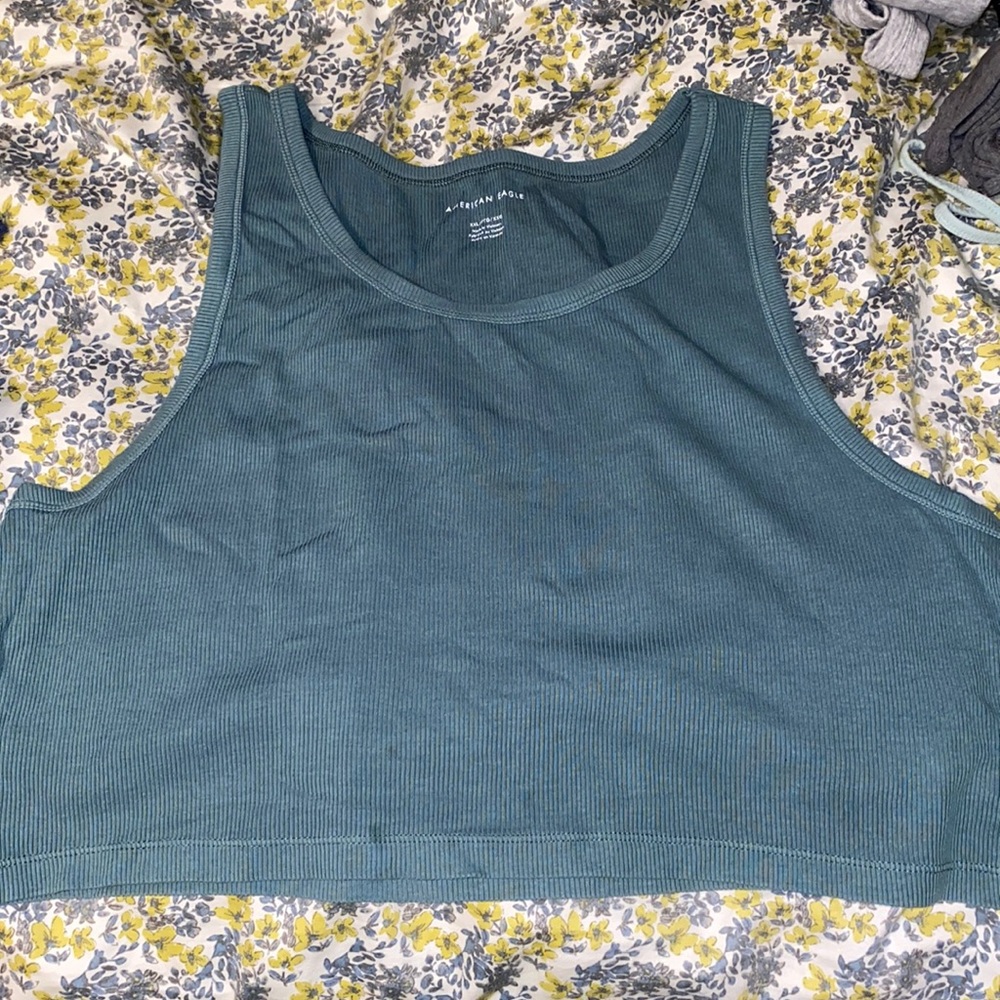 American Eagle cropped muscle tank